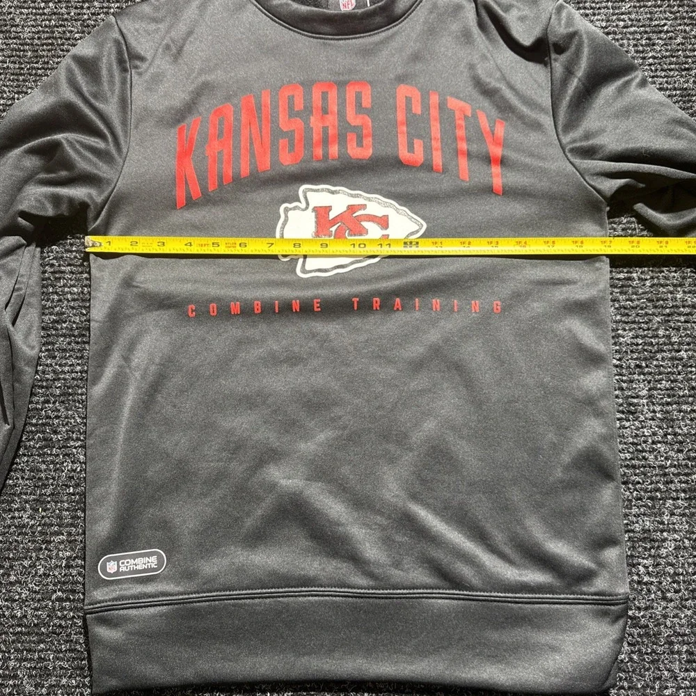 Kansas City Chiefs Sweatshirt‎ Small Black NFL Crewneck Pullover Training